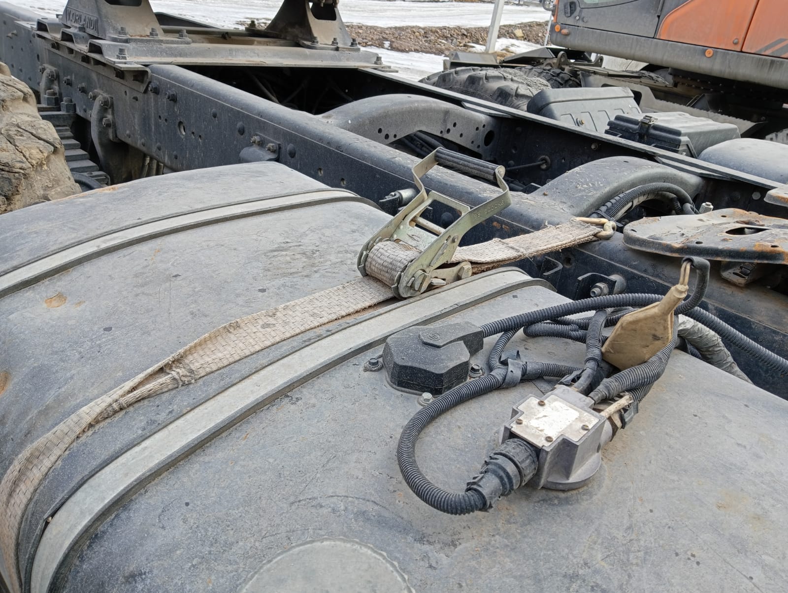 КамАЗ 53504 6x6 Седельный тягач 2022 г. - фото 15